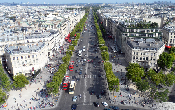 arc triomphe champs elysees