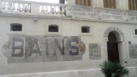 bains montpellier mur peint bains montpellier